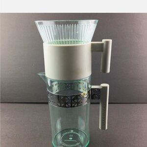 Starbucks 2013 Iced Coffee / Tea Pour Over Brewer w/ Glass Carafe & Cone Filter